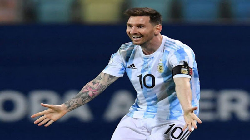 Huyền thoại sống Lionel Messi